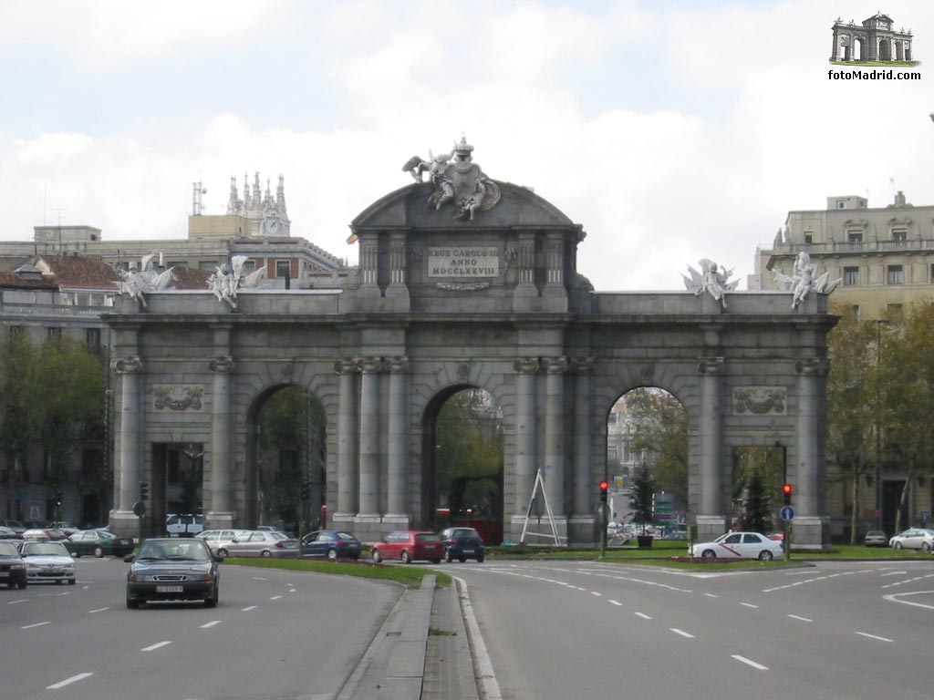 La Puerta de Alcal�