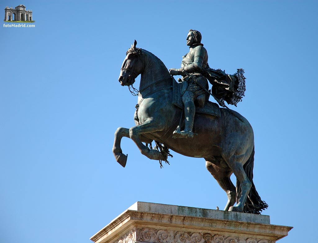 Detalle de la estatua de Felipe IV
