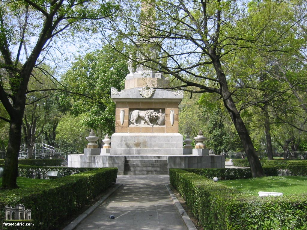 Monumento v�ctimas del 2 de mayo