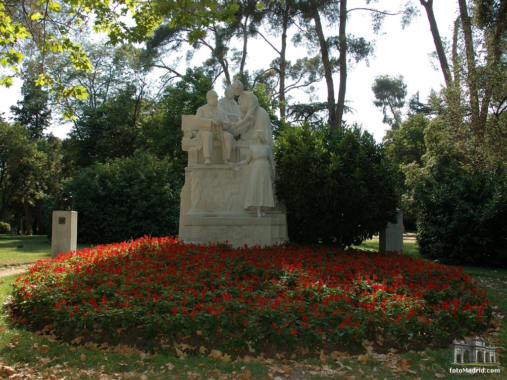 Monumento a Ramn de Campoamor