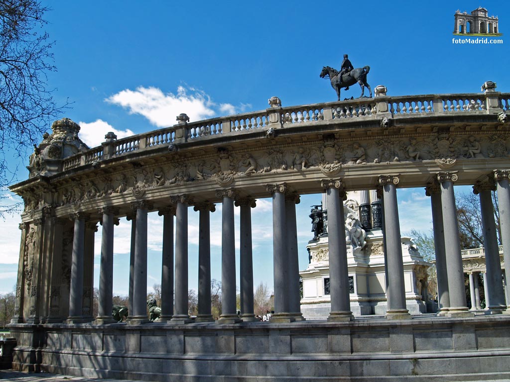 Monumento a Alfonso XII